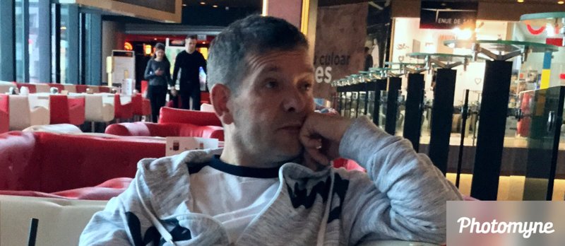 un bărbat din Alba Iulia care cauta femei singure din Craiova întâlniri cu femei pentru întâlniri fără obligație